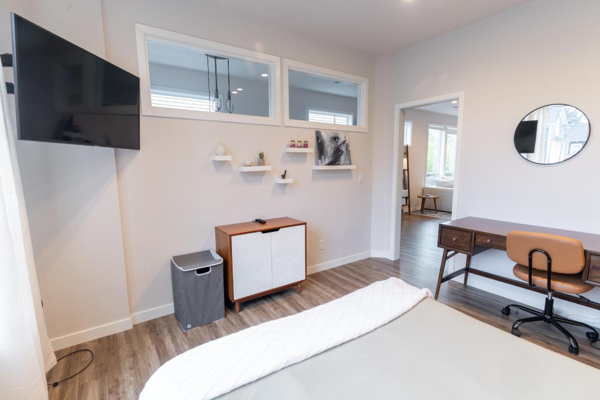 Comfy Family Home, Walkable Neighborhood + Patio! Portland Kültér fotó